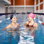 Portraits von Schwimmertrainings – © Capuski - istockphoto.com - 1305000440